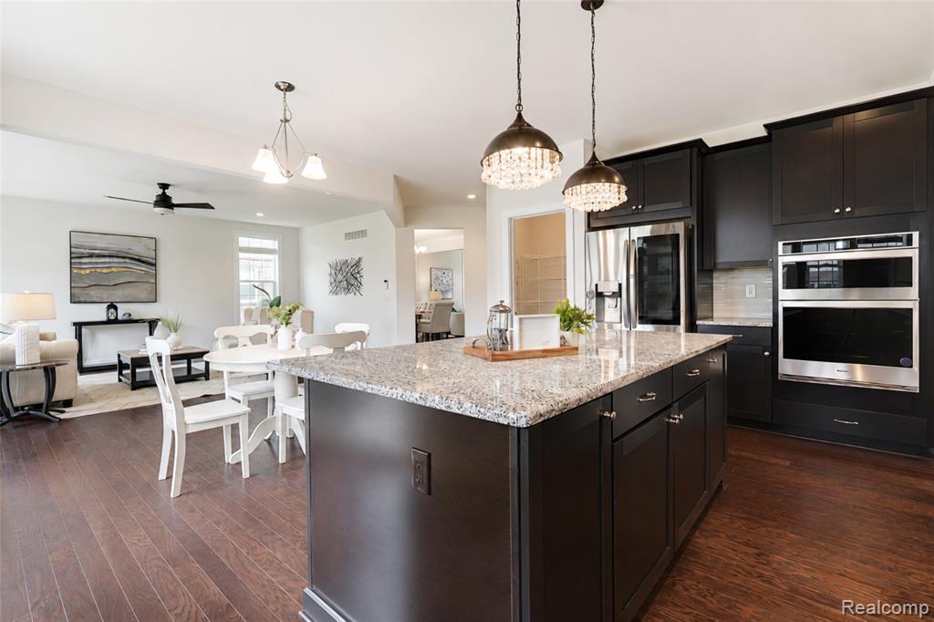 51040 Woodford Drive, Canton, MI 48188 — Photo 25