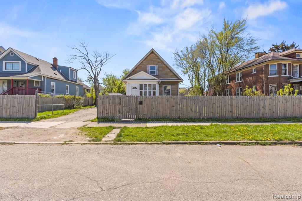 5325 ALLENDALE Street, Detroit, MI 48204 — Photo 2