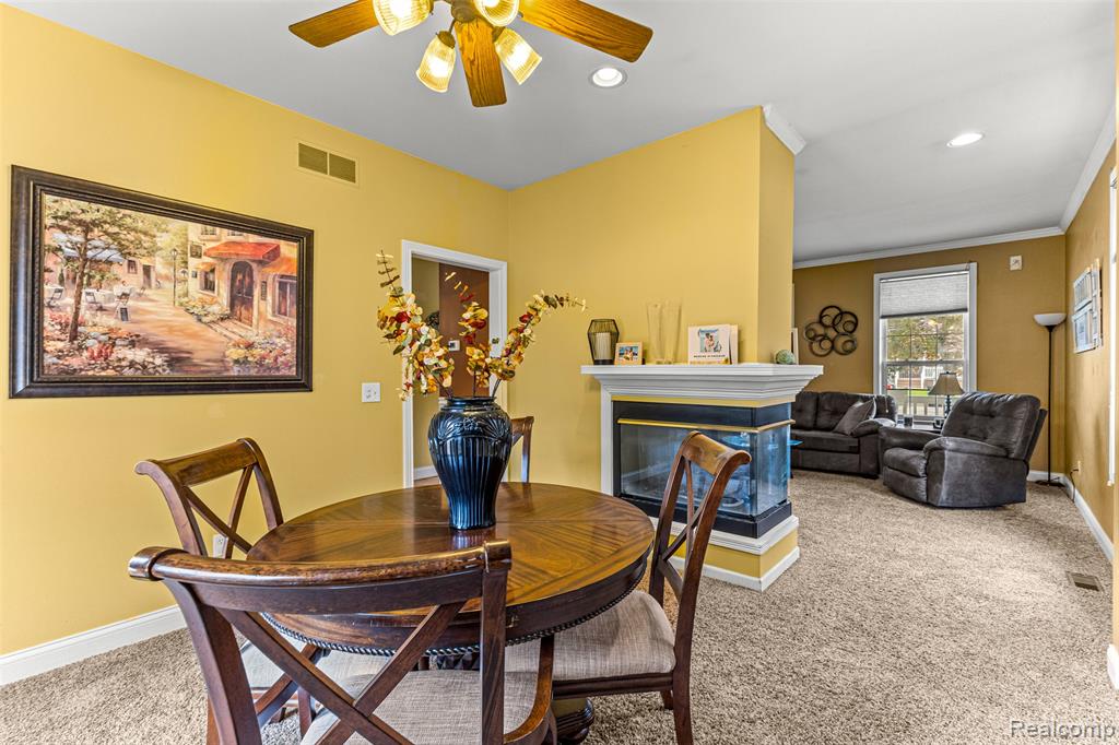 524 Orchard Street, Wyandotte, MI 48192 — Photo 10