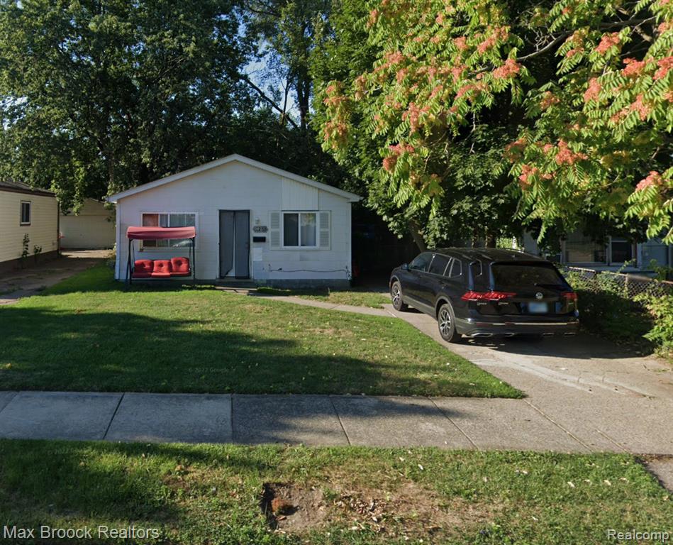 11268 Dodge Avenue, Warren, MI 48089