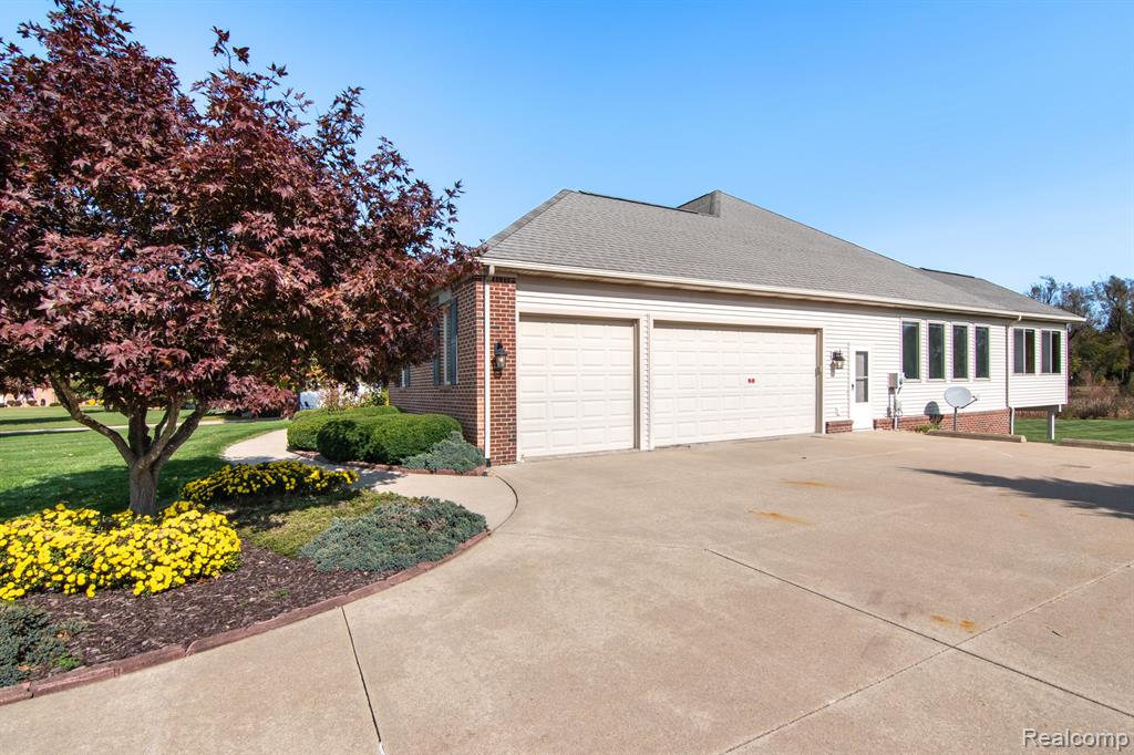 2481 ANDREW THOMAS Trail, Ann Arbor, MI 48103 — Photo 7