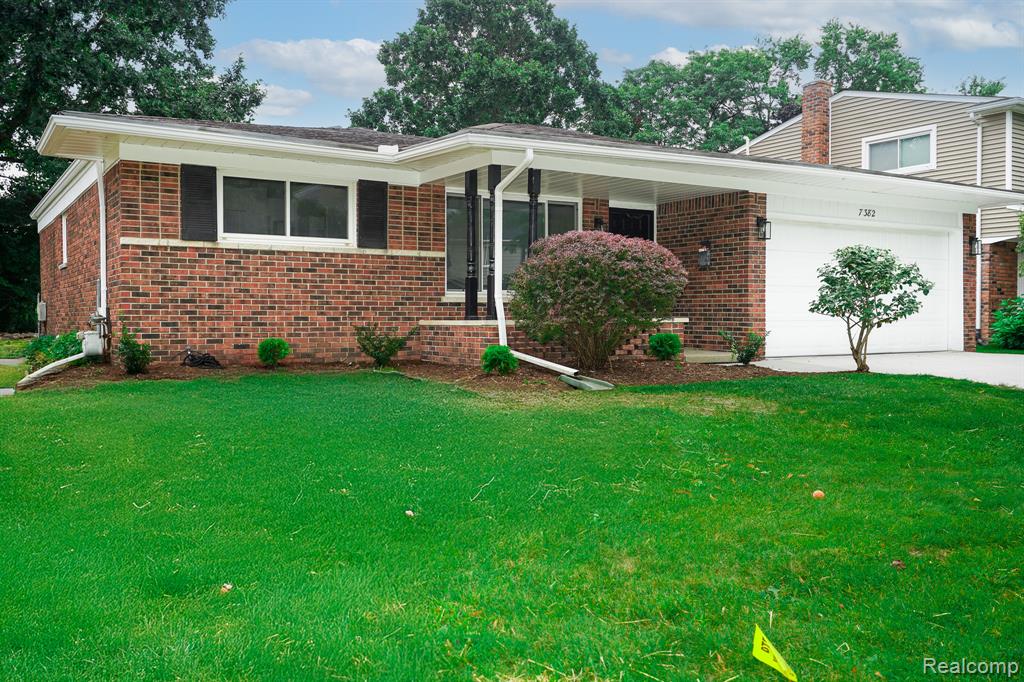 7382 Irongate Road, Canton, MI 48187 — Photo 2