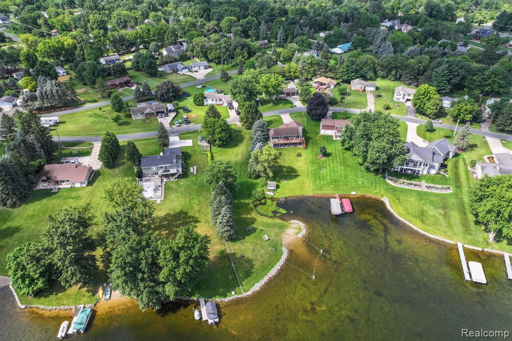 6790 WESTGATE Drive, Laingsburg, MI 48848 — Photo 32