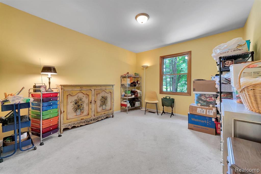 573 NAKOMIS Trail, Lake Orion, MI 48362 — Photo 42