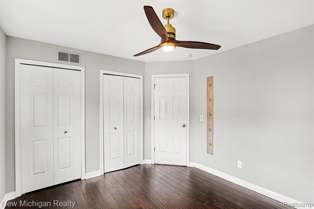 46161 S Manitou Court, Utica, MI 48317 — Photo 17