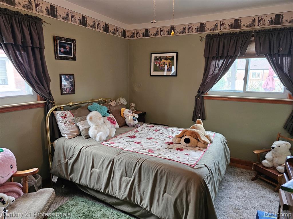 8876 Robindale, Redford, MI 48239 — Photo 20