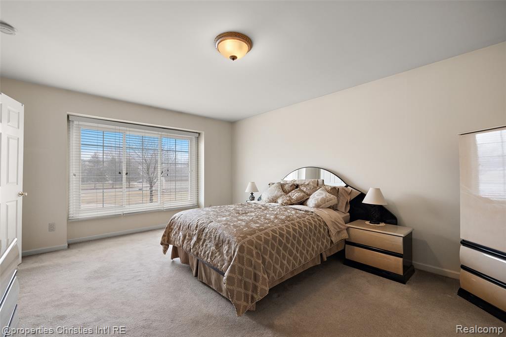 43159 La Bouquet Court, Sterling Heights, MI 48314 — Photo 46