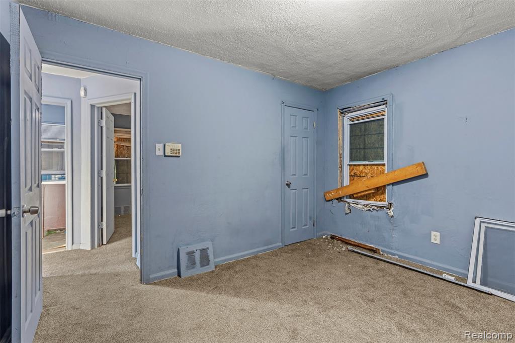4845 University Place, Detroit, MI 48224 — Photo 24