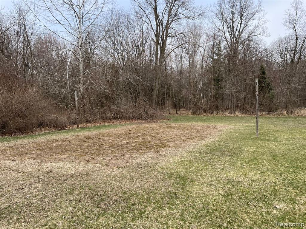 5231 LONSBERRY Road, Columbiaville, MI 48421 — Photo 16