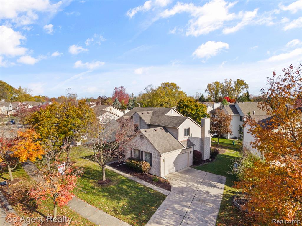 7012 Foxcreek Drive, Canton, MI 48187 — Photo 37