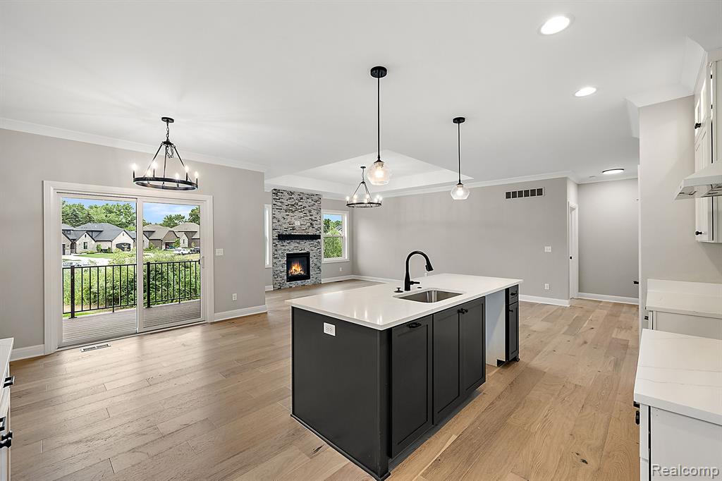 55308 HANFORD Court, Utica, MI 48316 — Photo 18