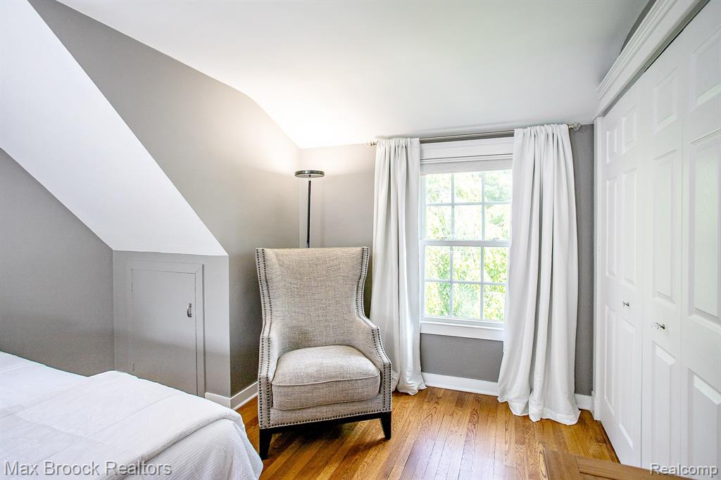 10475 Vernon Avenue, Huntington Woods, MI — Photo 26