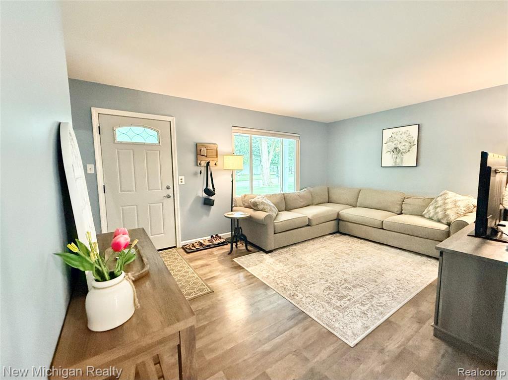 5534 Continental Road, Grand Blanc, MI 48439 — Photo 29