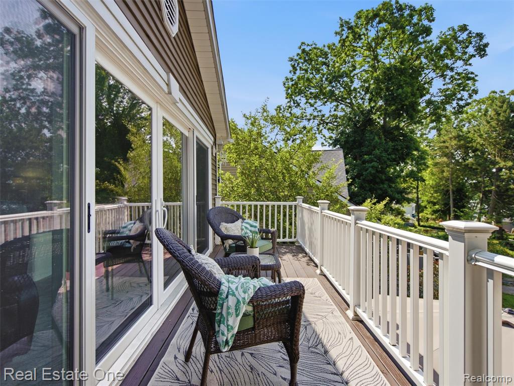 4011 Lotus Drive, Waterford, MI 48329 — Photo 45