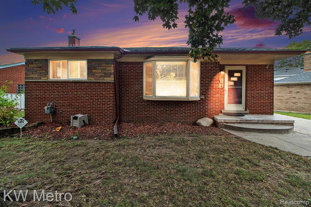 9168 Rockland, Redford, MI 48239 — front exterior