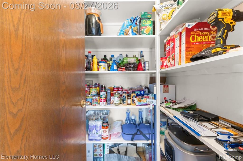 56688 Portsmouth Drive, Utica, MI, 48316