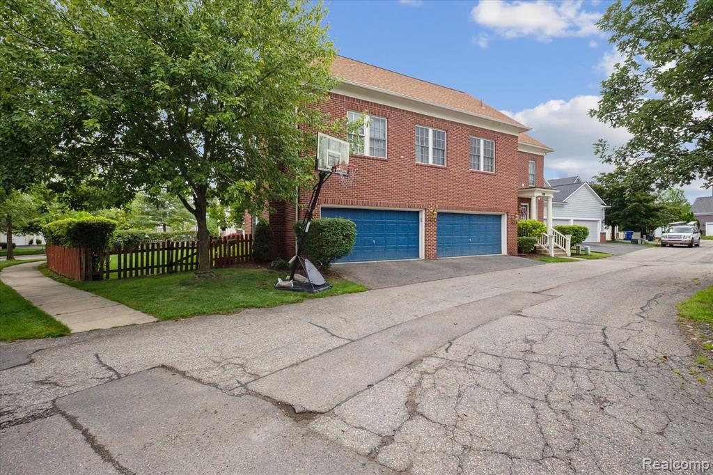 595 McKinley Circle, Canton, MI 48188 — Photo 53