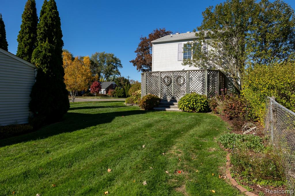 16329 Birwood Avenue, Beverly Hills, MI 48025 — Photo 35