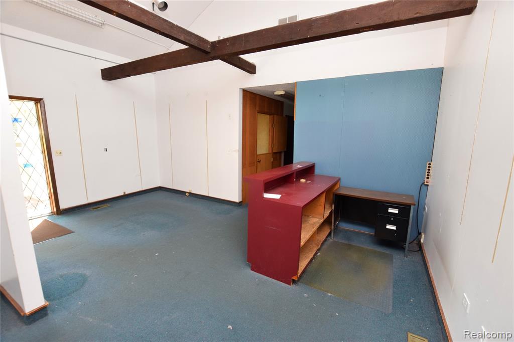 320 E Grand Blanc Road, Grand Blanc, MI 48439 — Photo 13