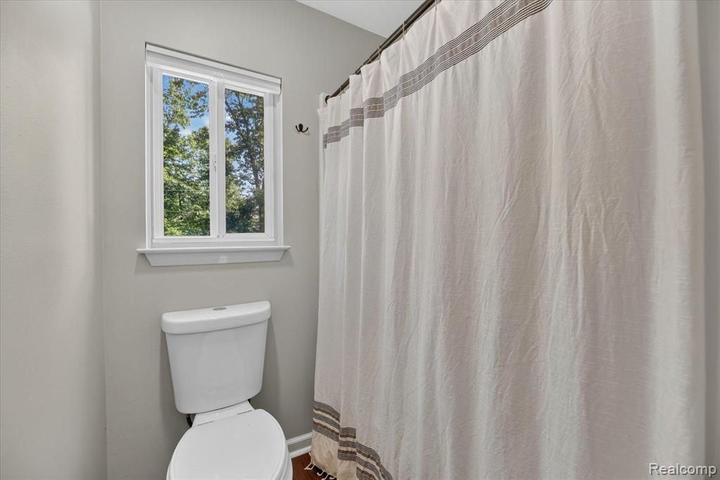 554 Bluewater Drive, Holly, MI 48442 — Photo 29
