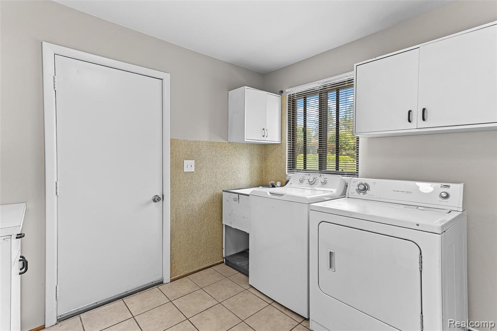 5317 Fairway Lane, West Bloomfield, MI 48323 — Photo 26