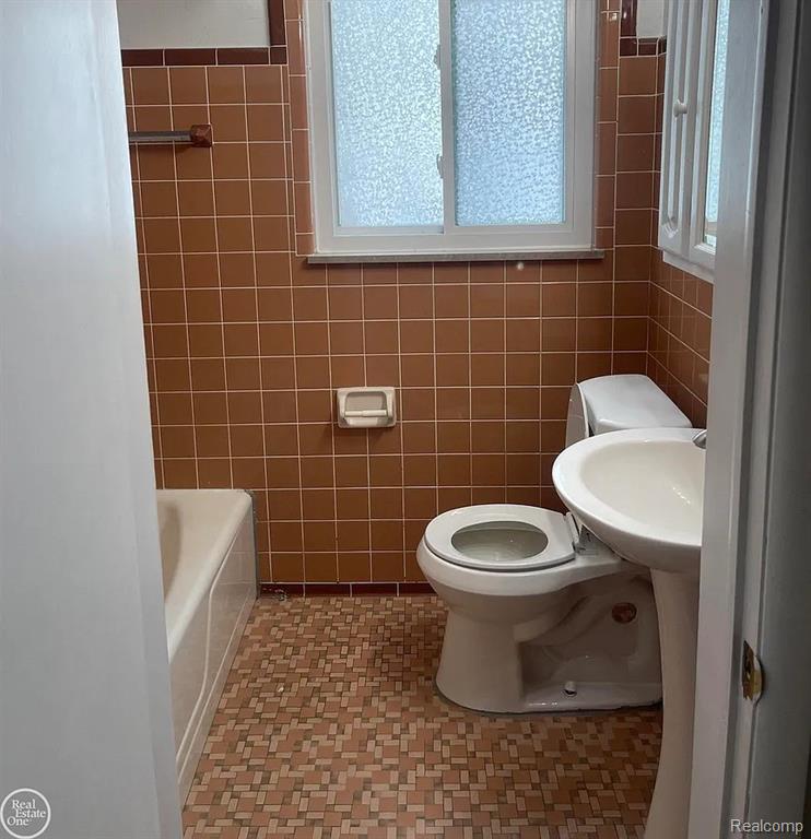 4430 Chicago Road, Warren, MI 48092 — Photo 7