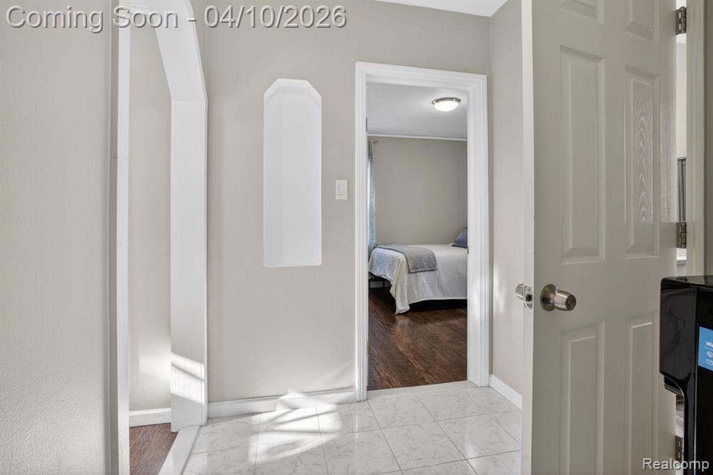27352 Townley Street, Madison Heights, MI 48071 — Photo 21