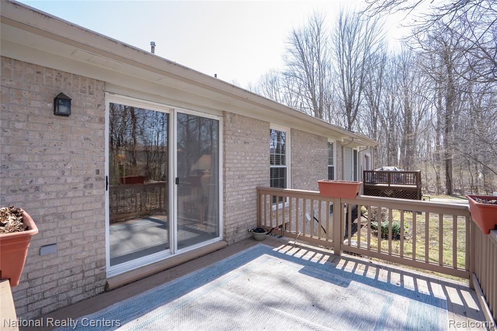 41642 Haggerty Woods Court, Canton, MI 48187 — Photo 25