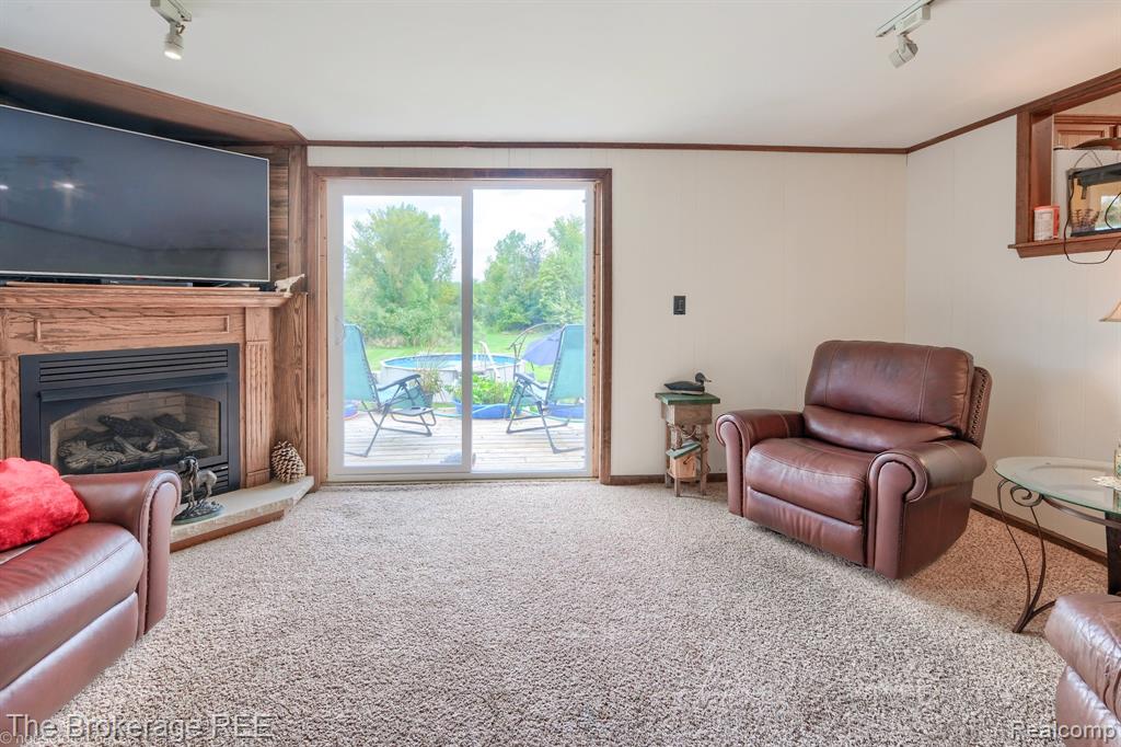 8439 Burpee Road, Grand Blanc, MI 48439 — Photo 16