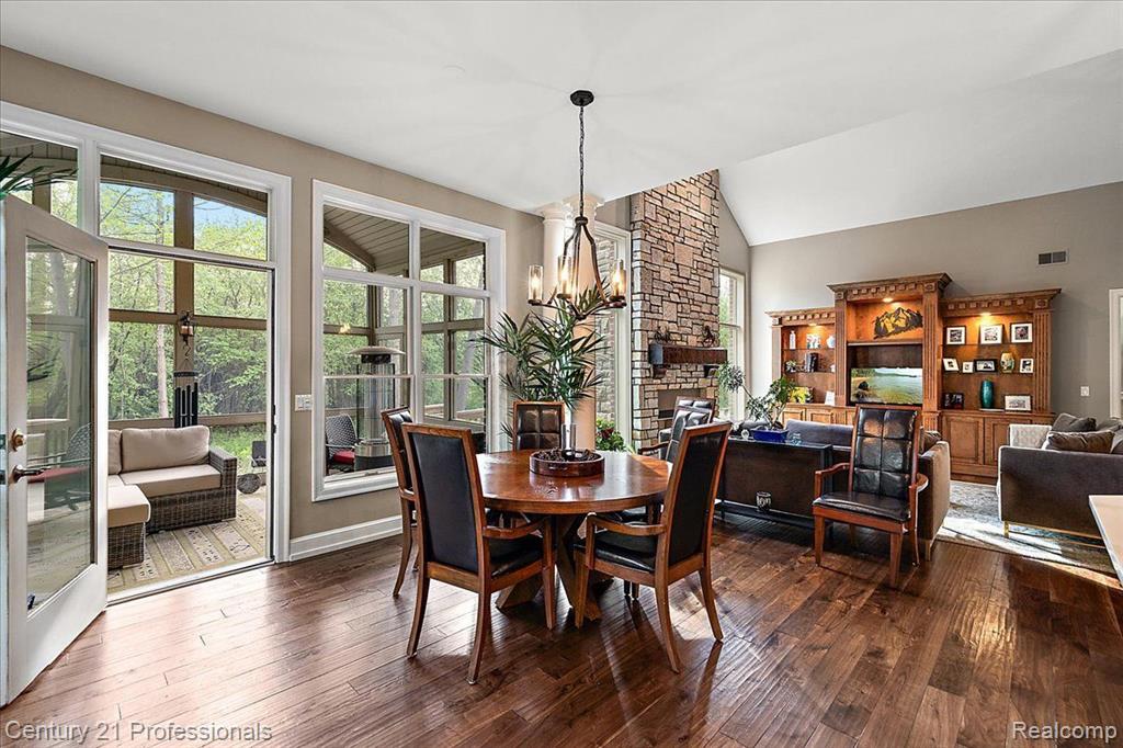 4735 OAKHURST RIDGE Road, Clarkston, MI 48348 — Photo 24