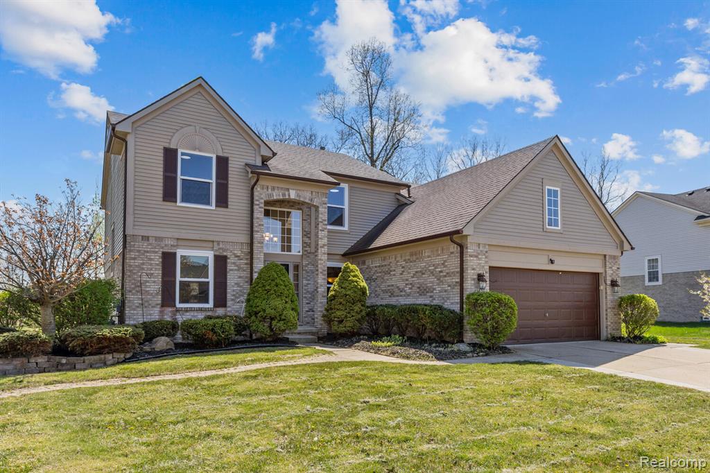 43529 S Timberview Drive, Van Buren, MI 48111