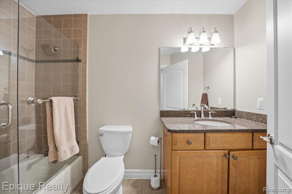 4312 Sashabaw Road, Waterford, MI 48329 — Photo 48