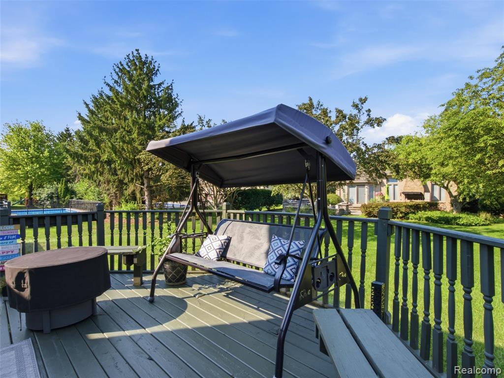 48507 Montelepre Drive, Utica, MI 48315 — Photo 50
