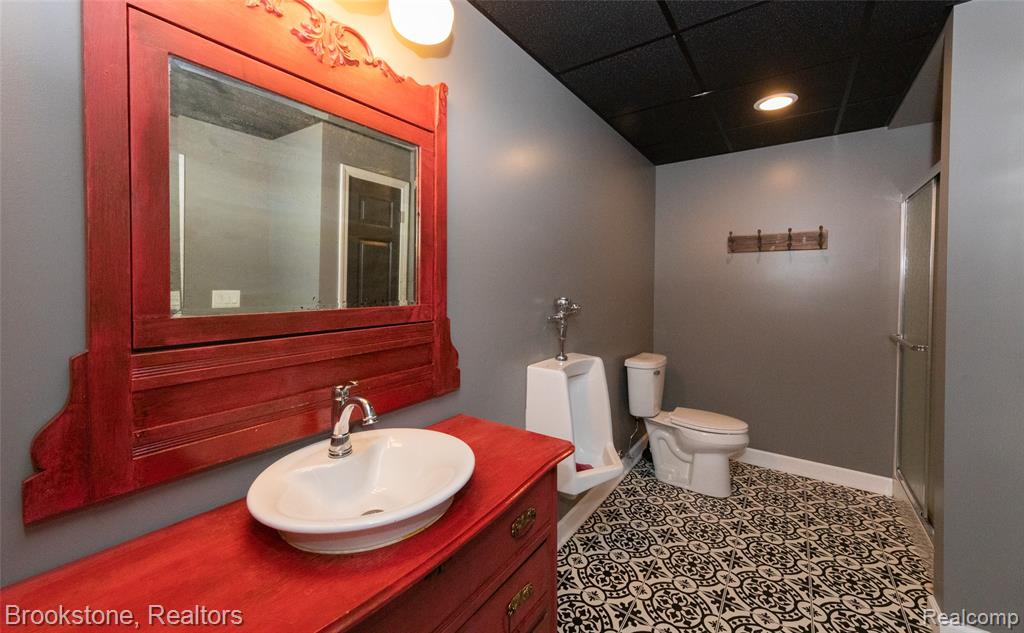 7859 BROOK LANE, Clarkston, MI 48348 — Photo 45