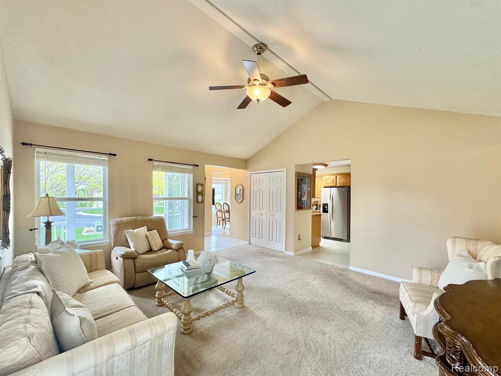 6349 Kings Court, Flushing, MI 48433 — Photo 11