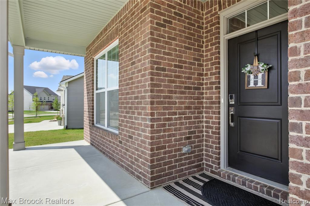 2799 GALLOP Way, Saline, MI 48176 — Photo 4