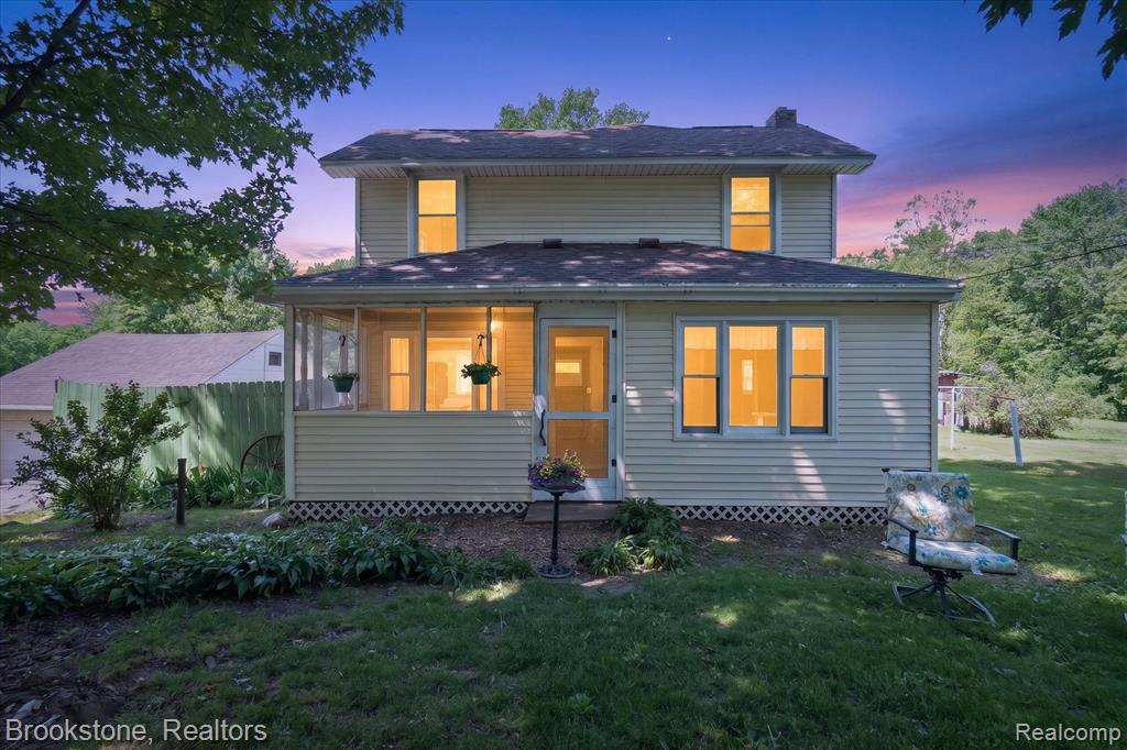9455 Andersonville Road, Clarkston, MI