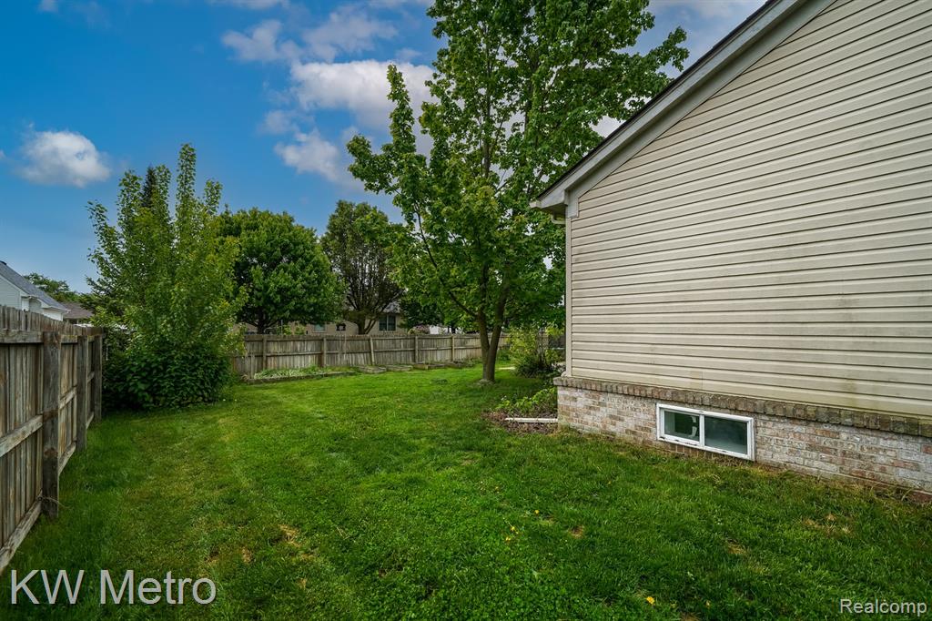 46350 JASMINE, Chesterfield, MI 48047 — Photo 29