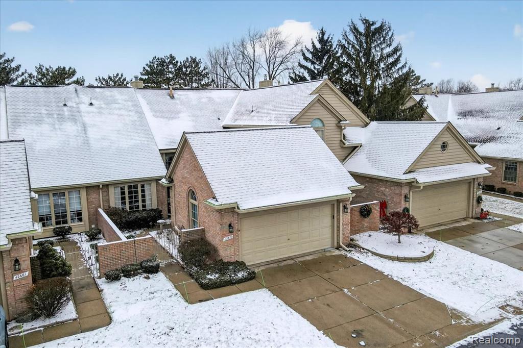 42689 Jason Court, 107, Sterling Heights, MI 48313 — Photo 45