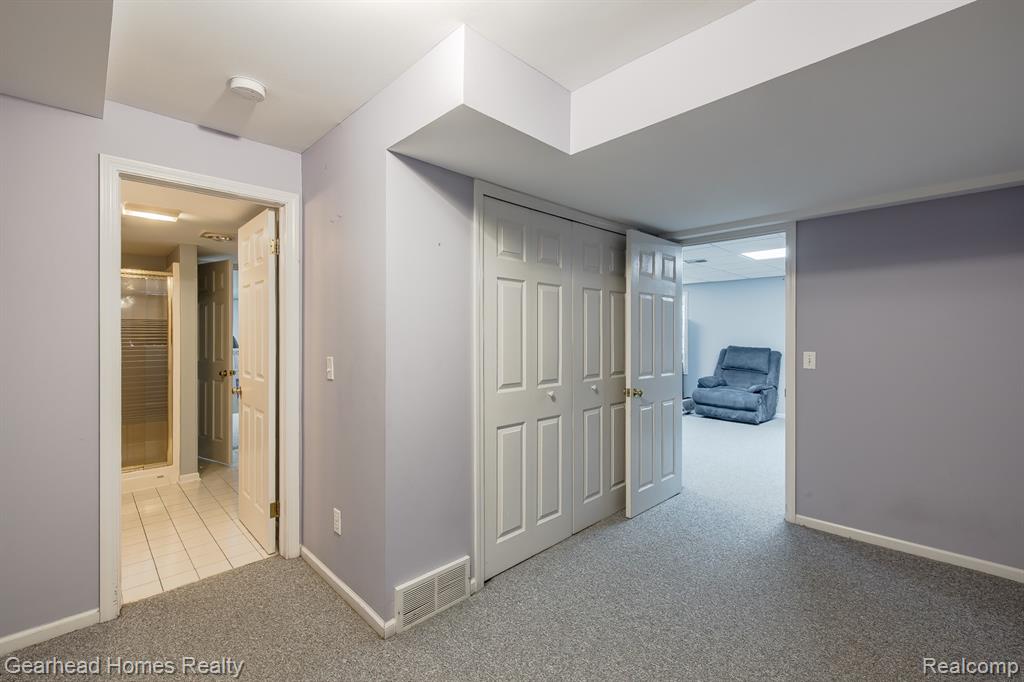8088 Denton Hill Road, Fenton, MI 48430 — Photo 36