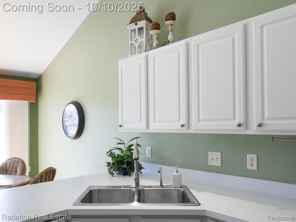 46502 Killarney Circle, Canton, MI 48188 — Photo 17