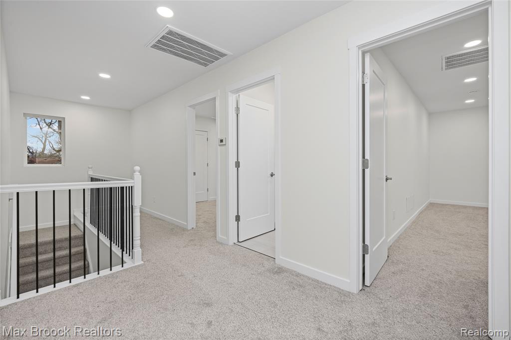 17348 Hilton Street, Southfield, MI, 48075