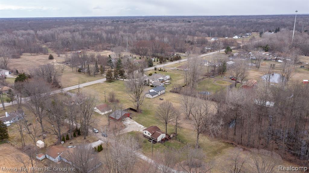 21775 Clemmons Court, Belleville, MI 48111 — Photo 44