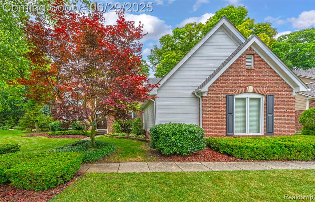 4240 Blue Heron Drive, Auburn Hills, MI 48326 — Photo 42