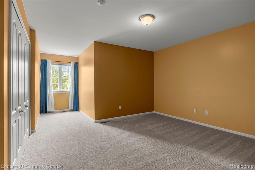 44650 HEATHER Lane, Canton, MI 48187 — Photo 36