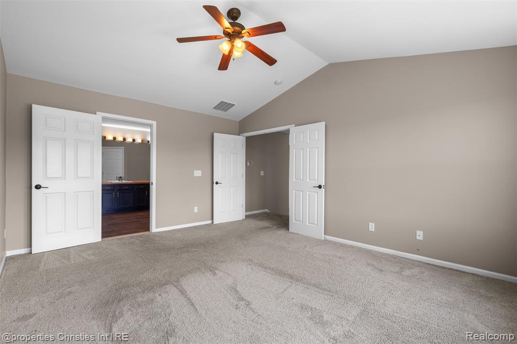 9670 Wexford Drive, Ypsilanti, MI 48198 — Photo 36