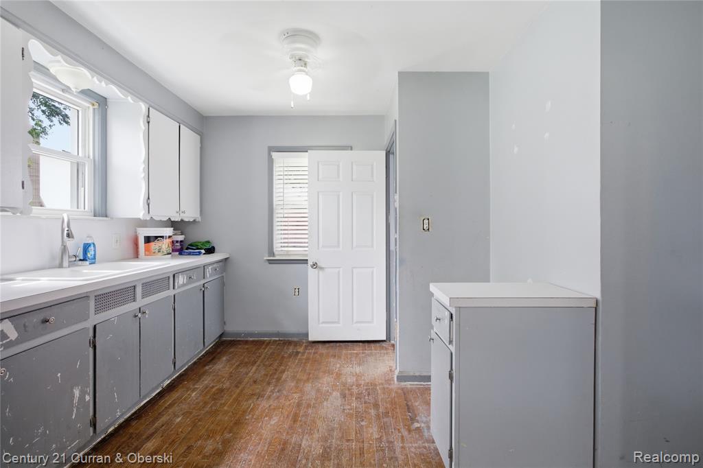 2381 Ridge Road, Ypsilanti, MI 48198 — Photo 17