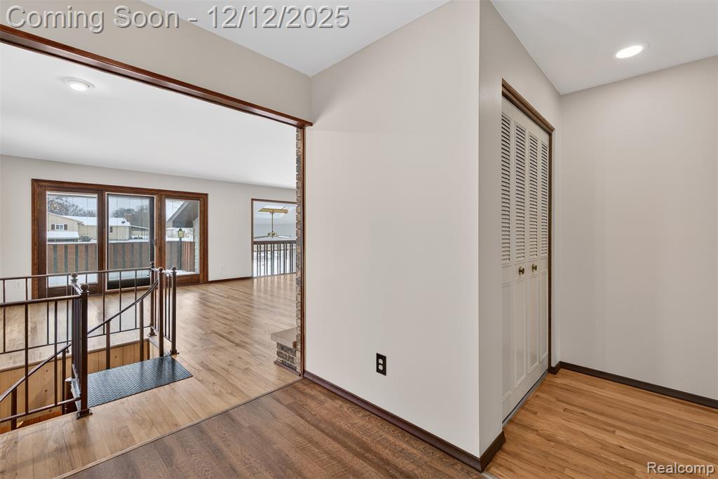 6347 Johnson Road, Flushing, MI 48433 — Photo 4