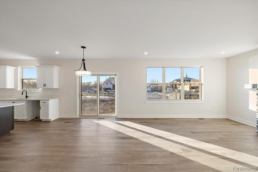 42435 Magnolia Drive, Sterling Heights, MI 48314 — Photo 14