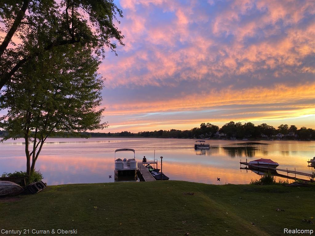 222 Ackerson Lake Drive, Jackson, MI 49201 — Photo 51